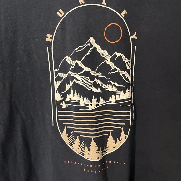 HURLEY Blue Mountain Graphic Men's Tee Shirt Short Sleeve Size Large - Picture 3 of 5